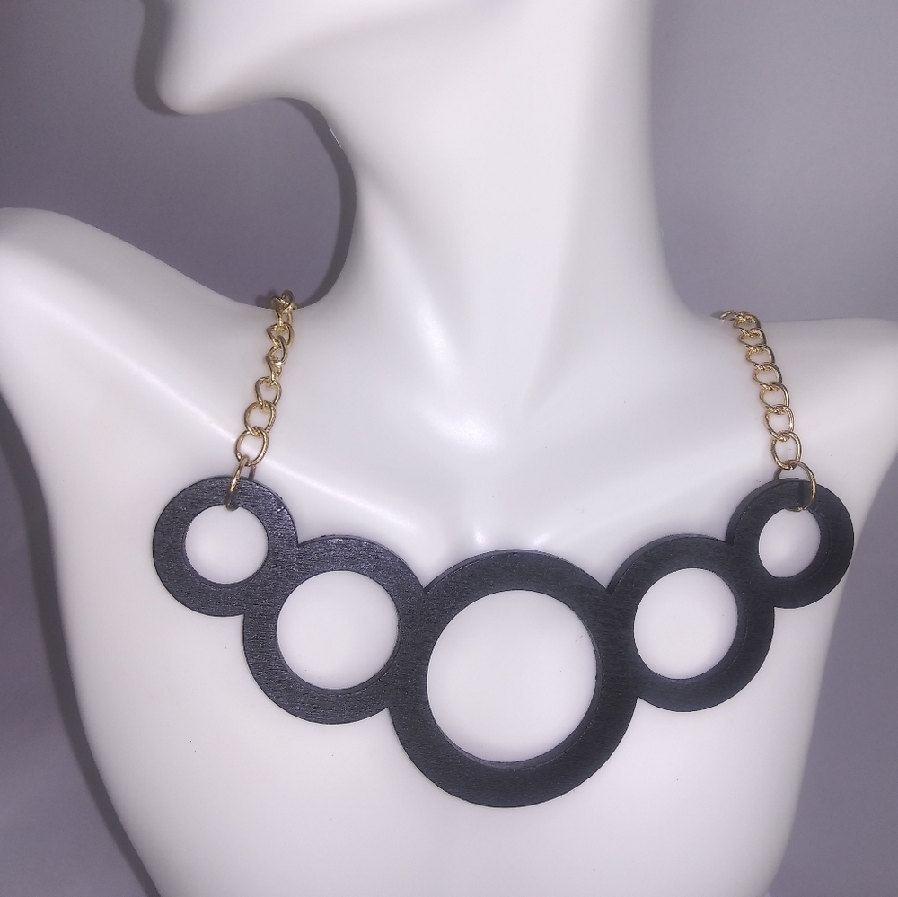 WOOD BUBBLE NECKLACE - TEEK DIRECT

Title